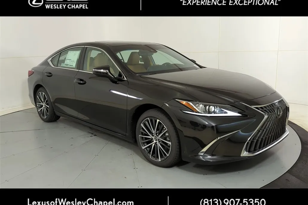 2025 Lexus ES 350 photo 1