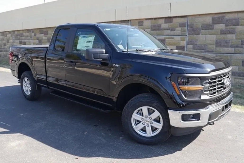 2025 Ford F-150 XL photo 1