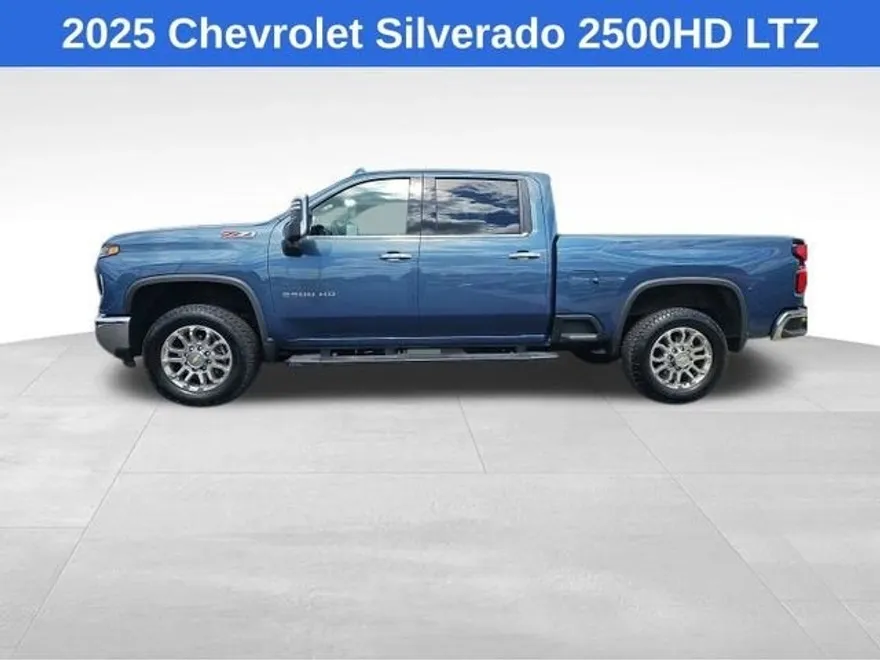 2025 Chevrolet Silverado 2500HD LTZ photo 1