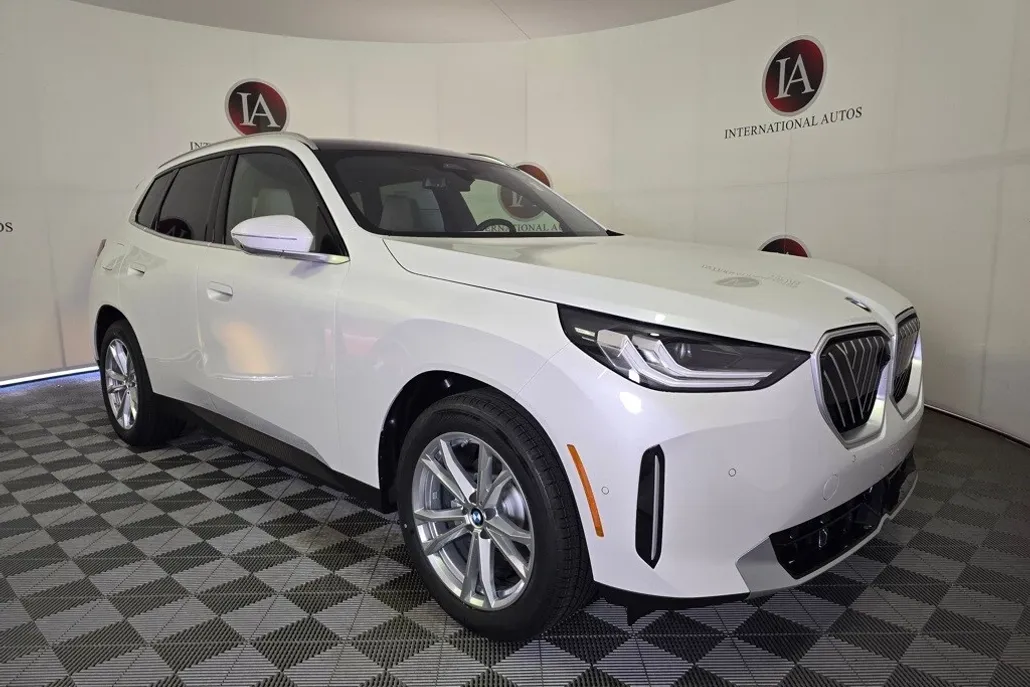 2025 Bmw X3 30x Drive photo 1