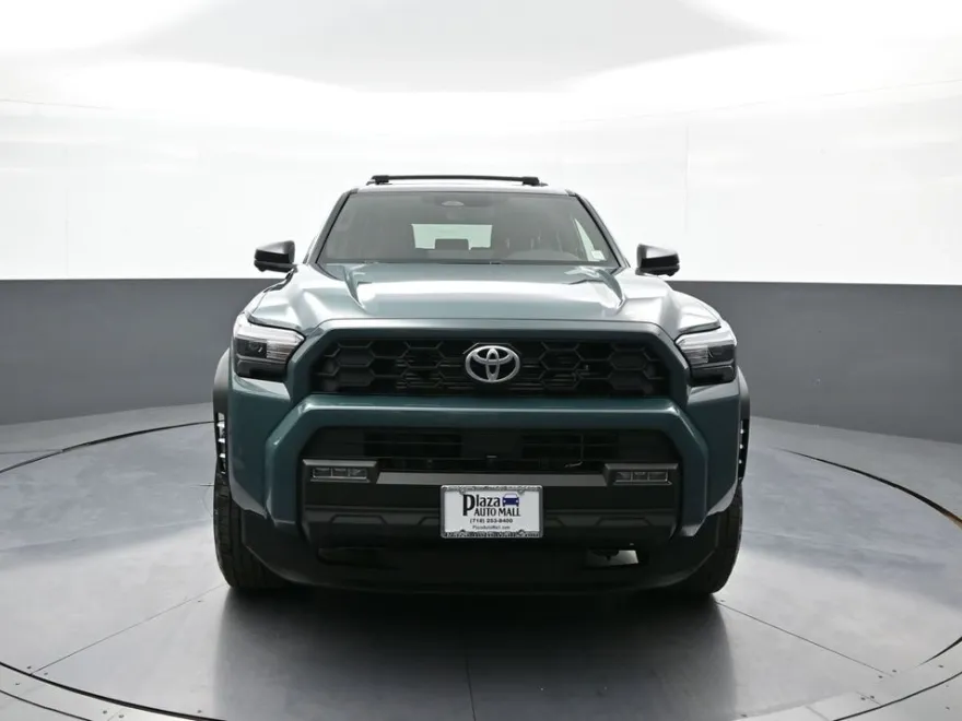 2025 Toyota 4Runner TRD Off-Road Premium photo 1