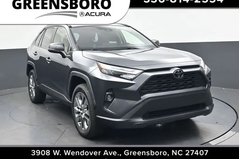 2022 Toyota RAV4 XLE Premium photo 1