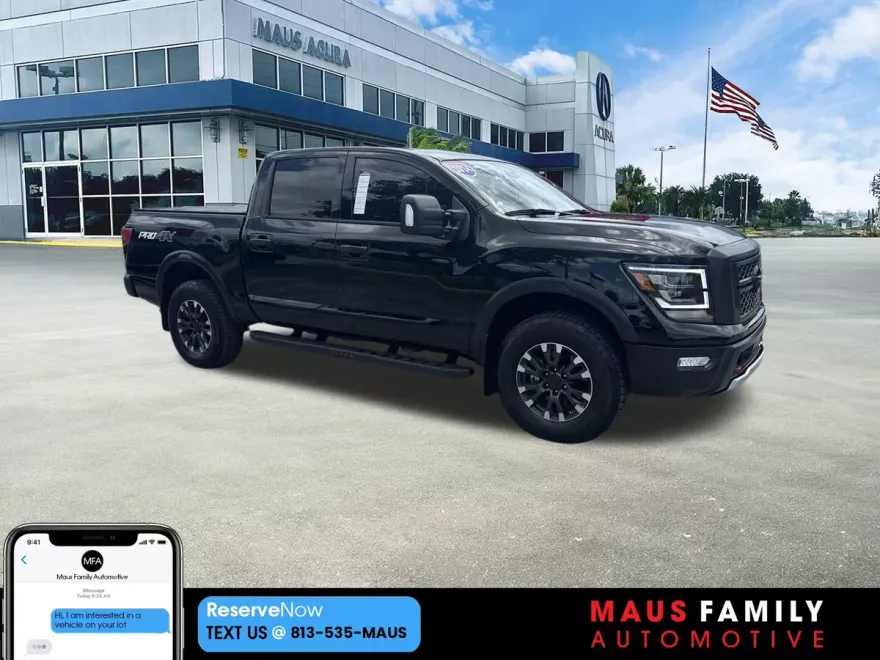 2024 Nissan Titan PRO-4X photo 1