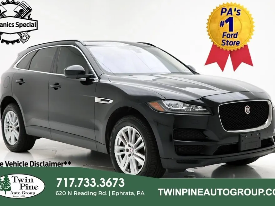 2017 Jaguar F-PACE Prestige photo 1