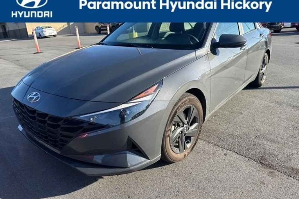 2023 Hyundai Elantra Hybrid Blue photo 1