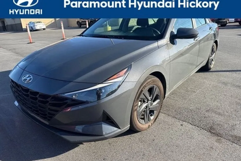 2023 Hyundai Elantra Hybrid Blue photo 1