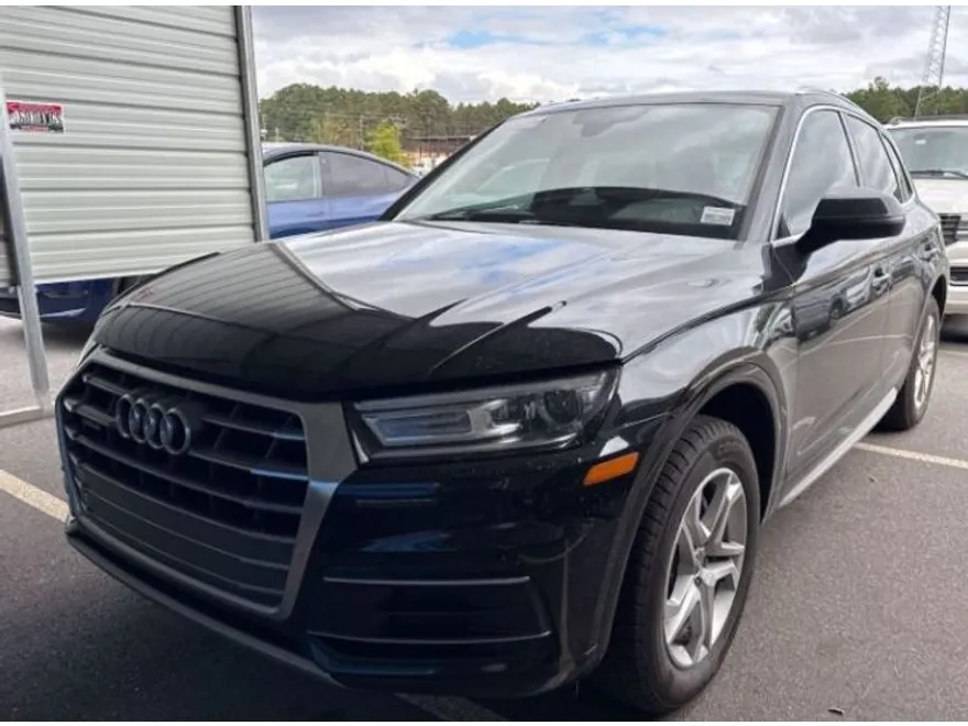 2019 Audi Q5 Premium photo 1