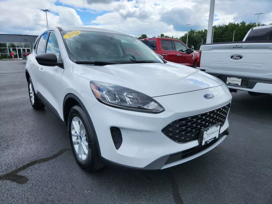 2022 Ford Escape SE photo 1