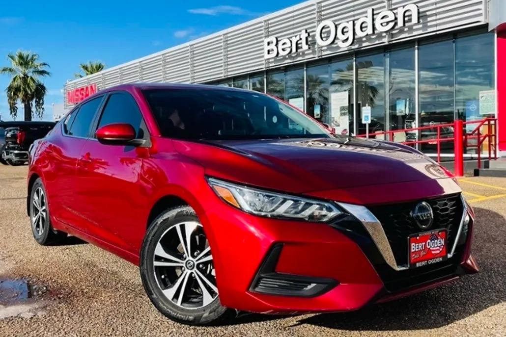 2022 Nissan Sentra SV photo 1