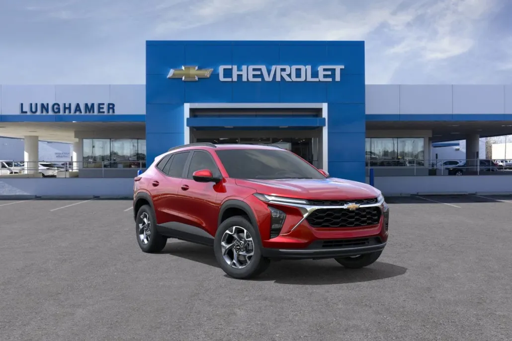 2026 Chevrolet Trax LT photo 1