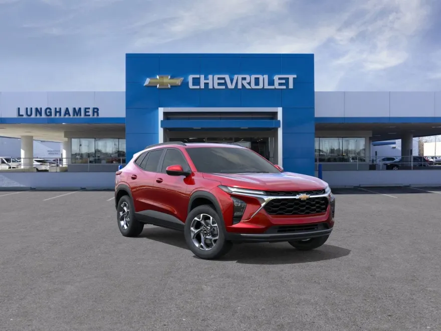 2026 Chevrolet Trax LT photo 1