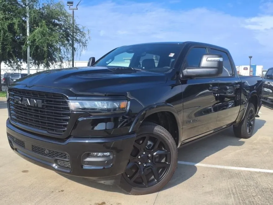 2025 Ram 1500 Laramie photo 1