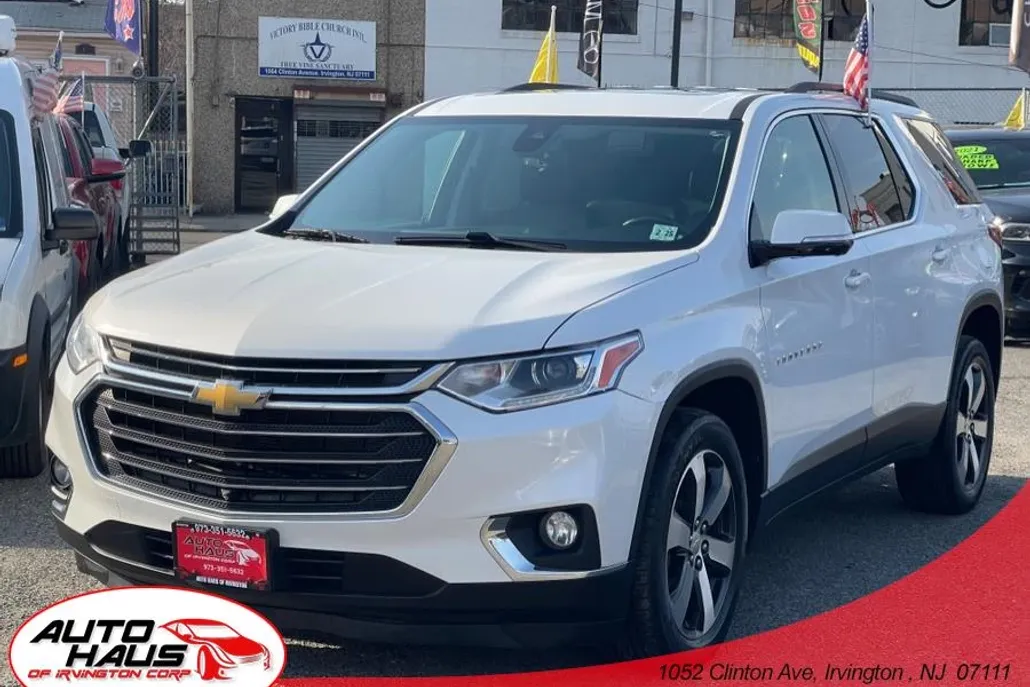 2020 Chevrolet Traverse photo 1