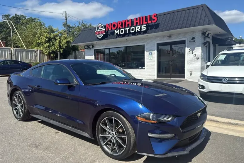2018 Ford Mustang EcoBoost photo 1