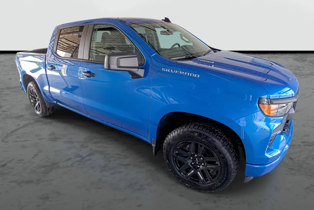 2025 Chevrolet Silverado 1500 Custom photo 1