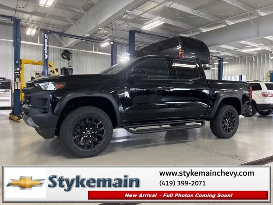 2026 Chevrolet Colorado Trail Boss photo 1
