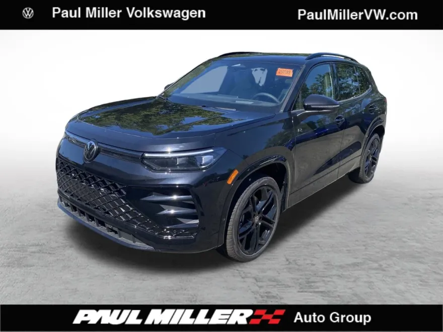 2025 Volkswagen Tiguan SE R-Line Black photo 1