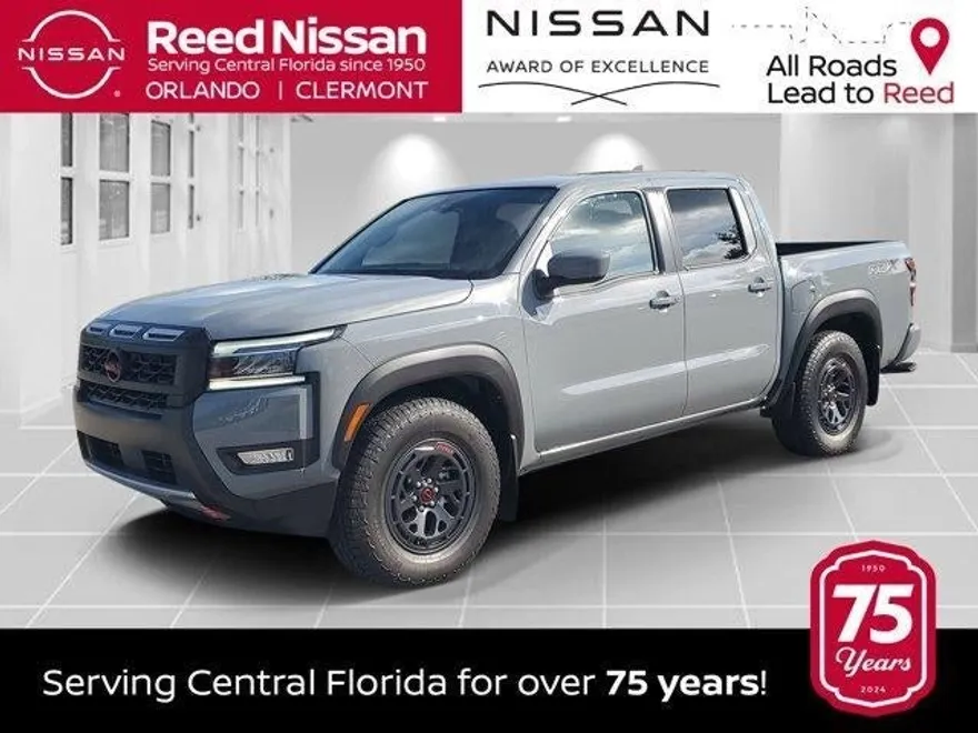 2025 Nissan Frontier Crew Cab PRO-X photo 1
