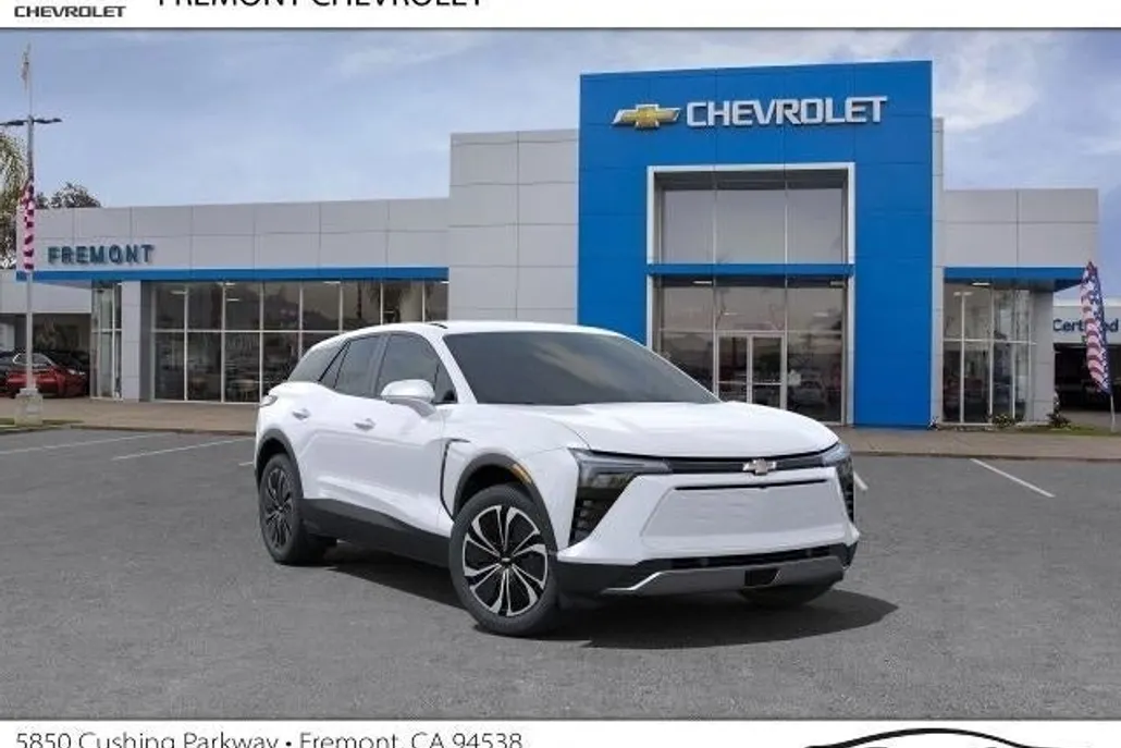 2025 Chevrolet Blazer EV photo 1