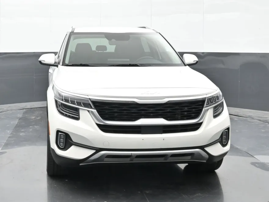 2022 Kia Seltos SX photo 1