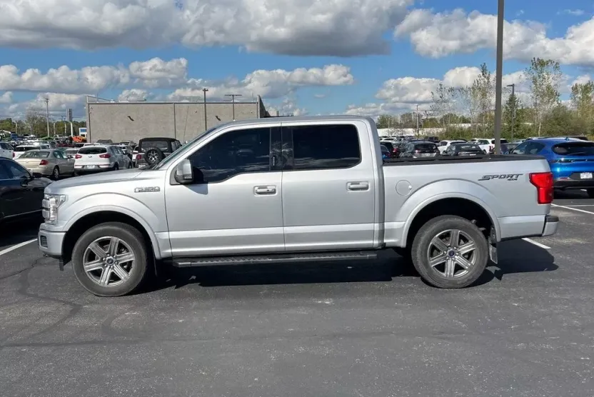 2018 Ford F-150 Lariat photo 1