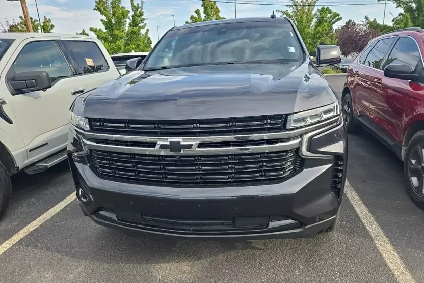 2022 Chevrolet Tahoe RST photo 1