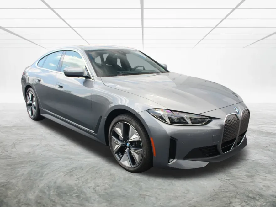 2025 Bmw i4 eDrive40 photo 1