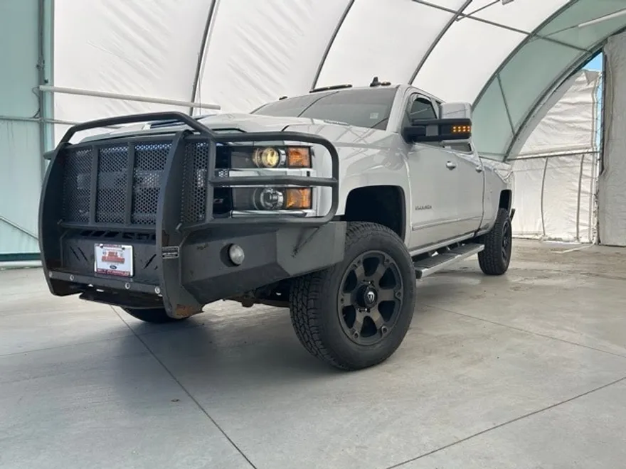 2017 Chevrolet Silverado 2500HD LTZ photo 1