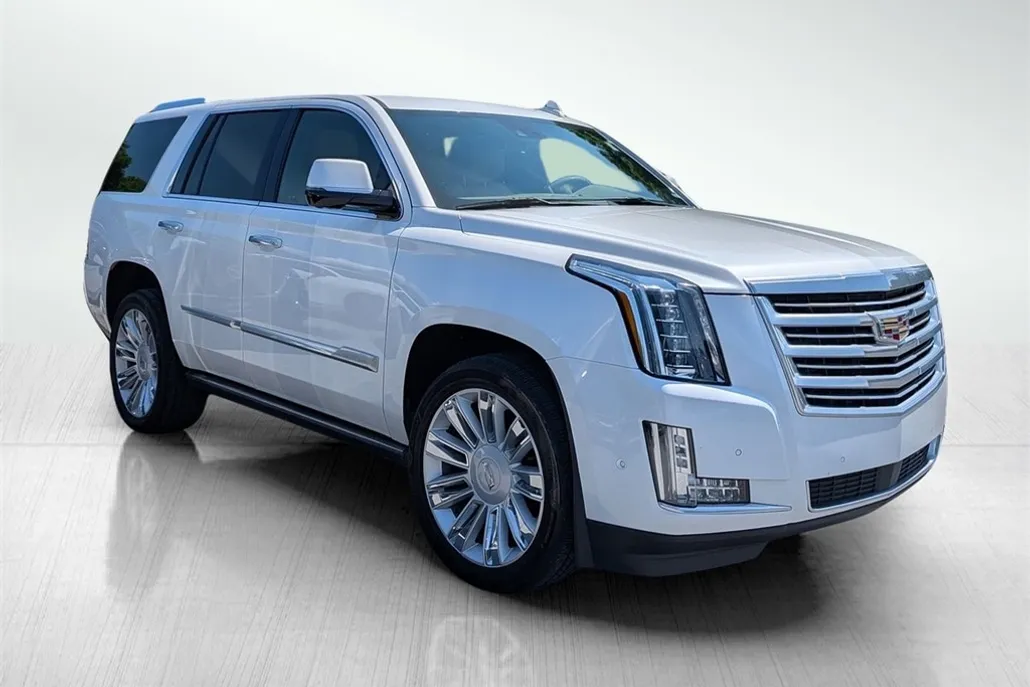 2020 Cadillac Escalade Platinum photo 1