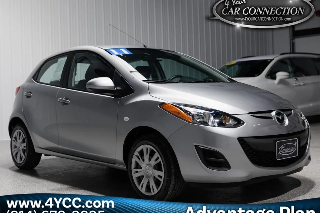 2011 Mazda Mazda2 Touring photo 1