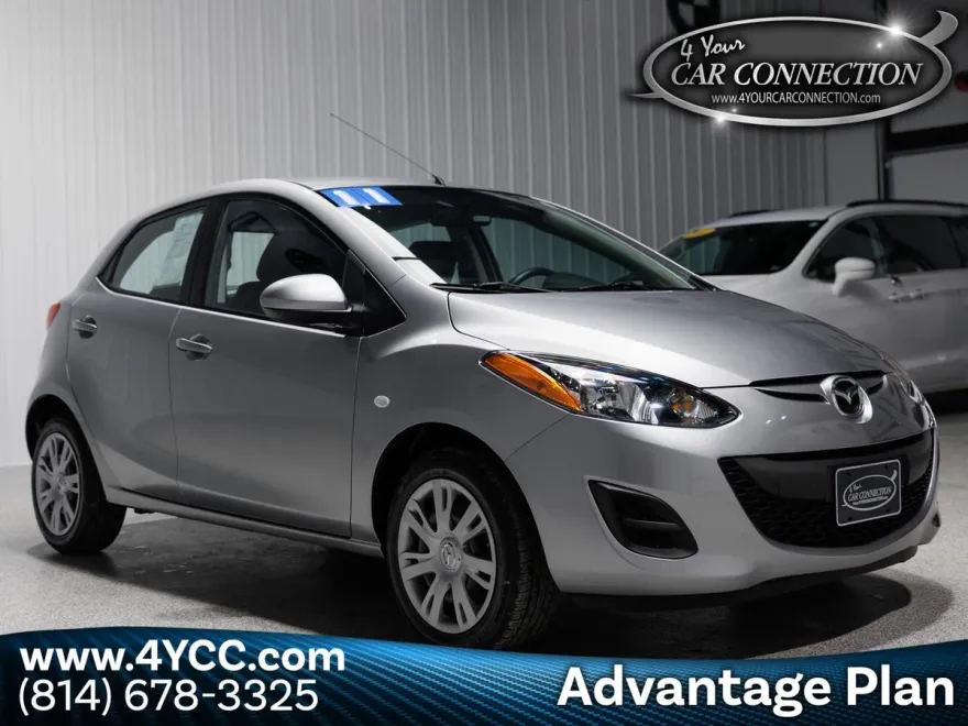 2011 Mazda Mazda2 Touring photo 1