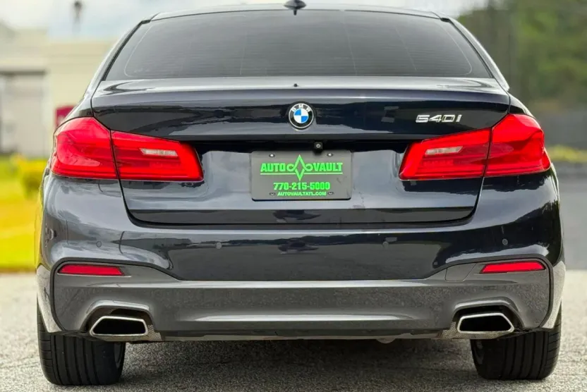 2017 Bmw 540i photo 1