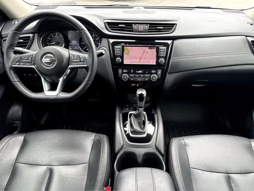 2019 Nissan Rogue SL photo 1