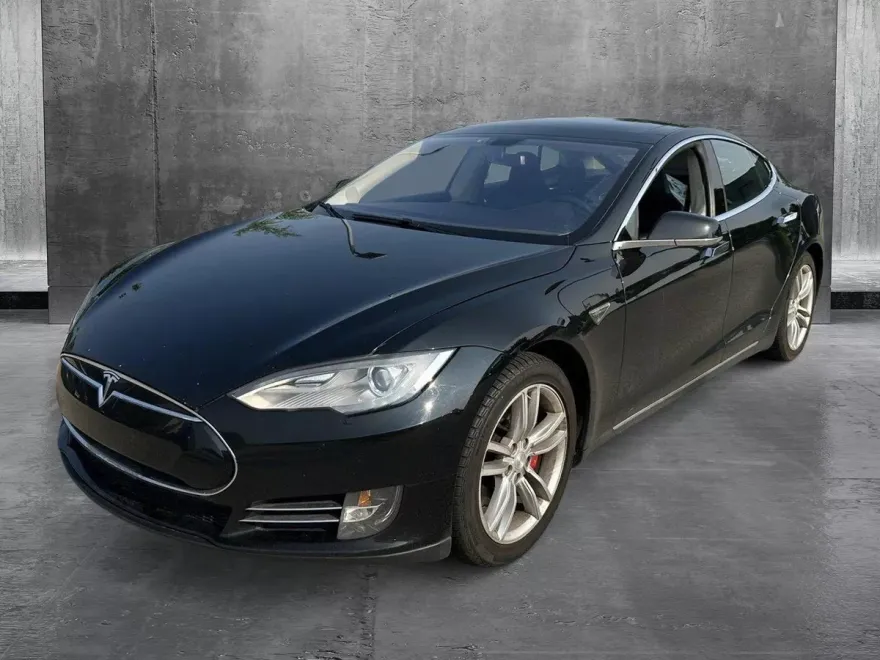 2014 Tesla Model S 60 photo 1