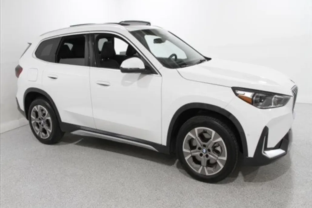 2025 Bmw X1 XDrive28i photo 1