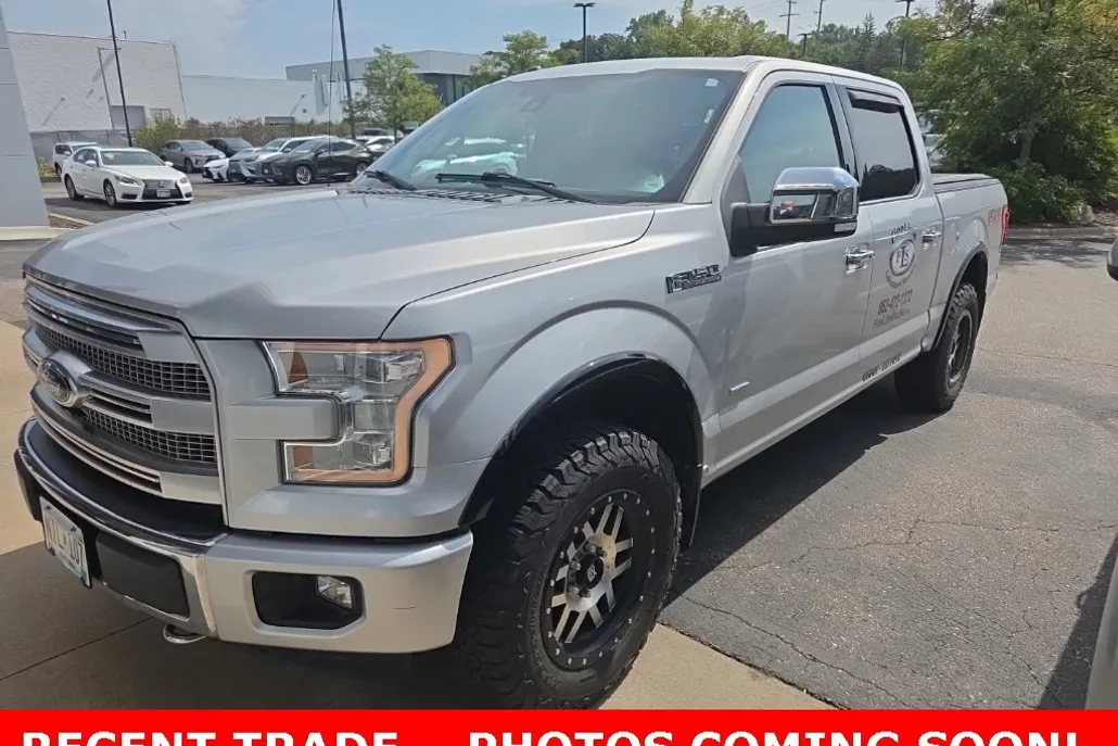 2016 Ford F-150 Platinum photo 1