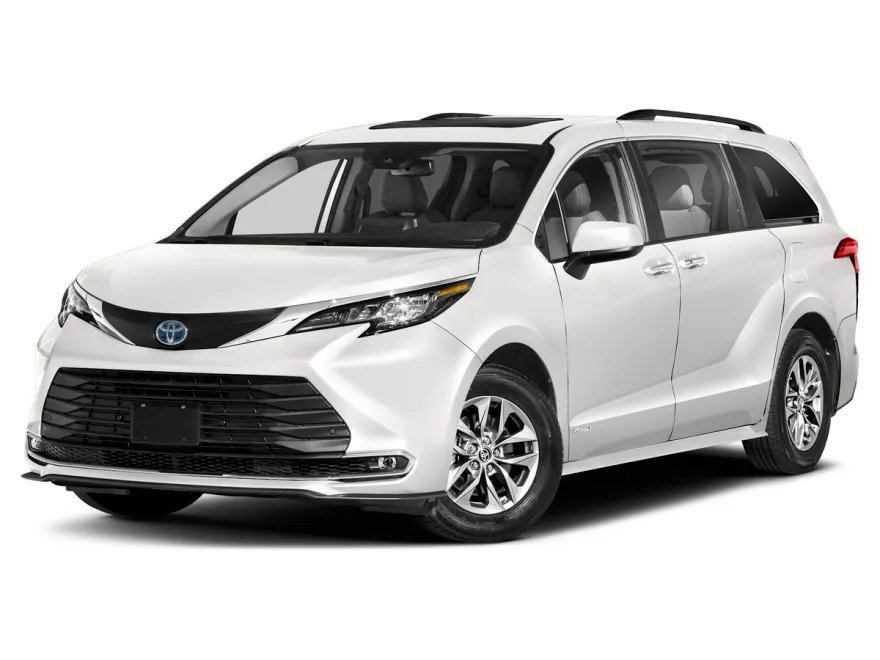 2023 Toyota Sienna XLE photo 1
