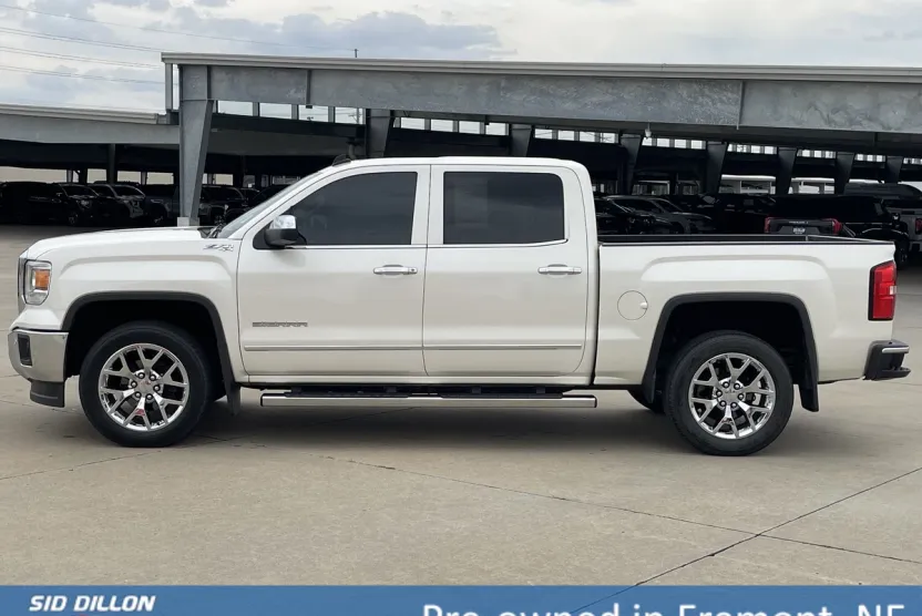 2014 Gmc Sierra 1500 SLT photo 1