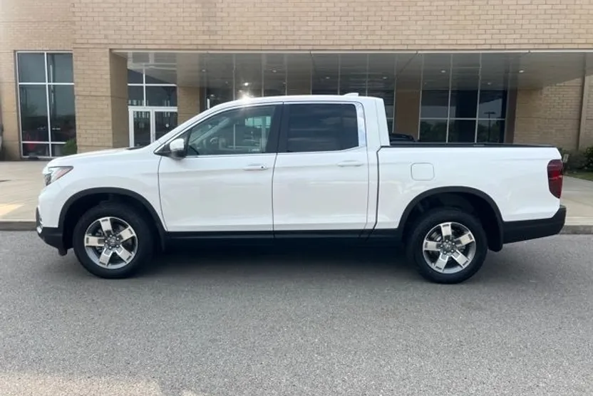 2025 Honda Ridgeline RTL photo 1