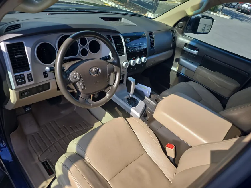 2008 Toyota Tundra Limited photo 1