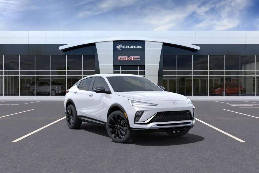 2025 Buick Envista ST photo 1