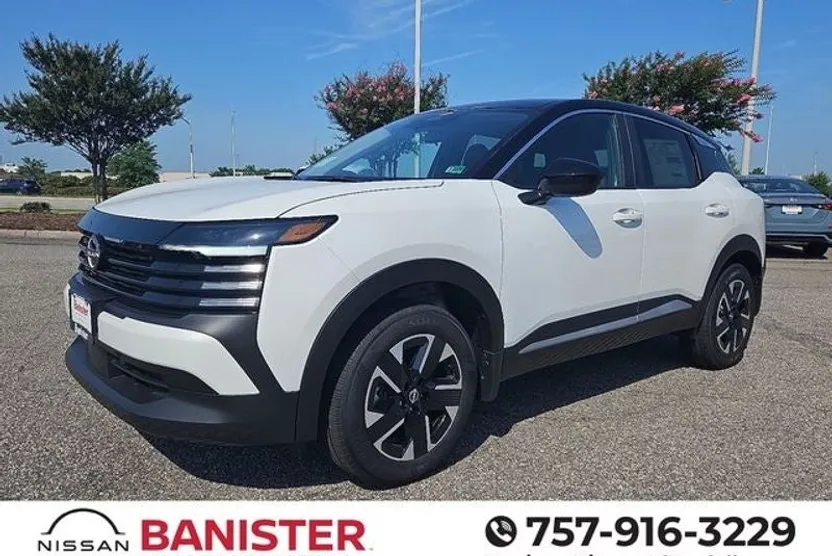 2025 Nissan Kicks SV photo 1