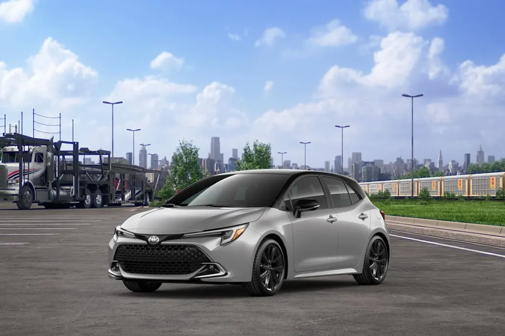 2025 Toyota Corolla XSE photo 1