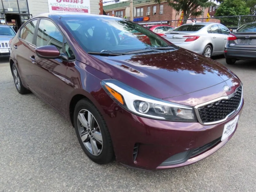 2018 Kia Forte LX photo 1
