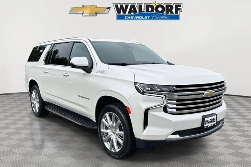 2021 Chevrolet Suburban High Country photo 1