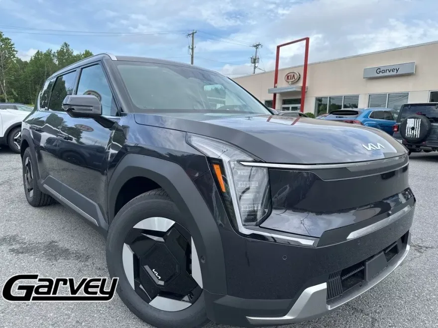 2026 Kia EV9 Wind photo 1