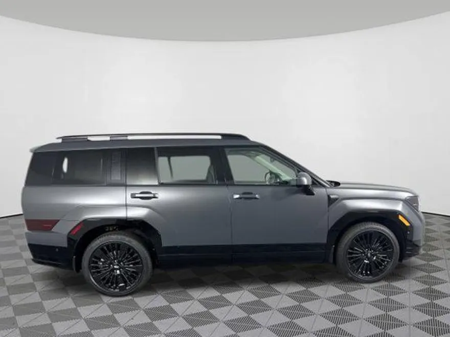 2026 Hyundai Santa Fe Calligraphy photo 1