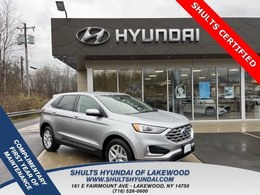 2022 Ford Edge SEL photo 1