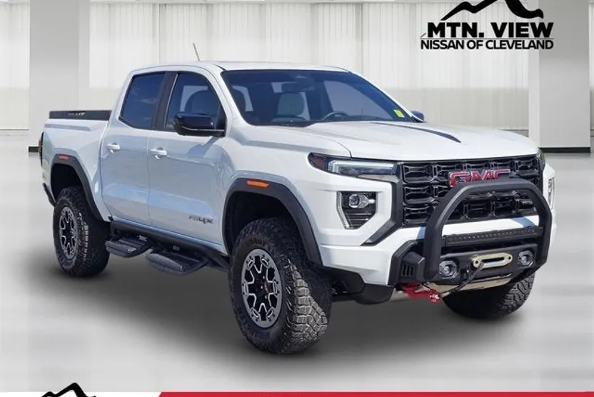 2023 Gmc Canyon AT4X photo 1