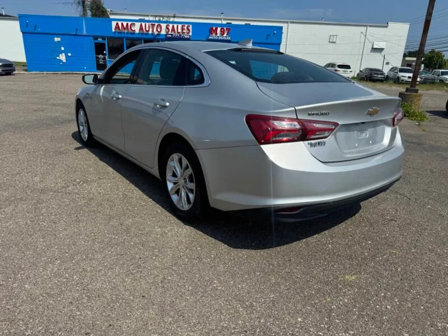 2020 Chevrolet Malibu 1LT photo 1